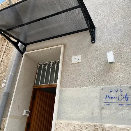 City Apartment *